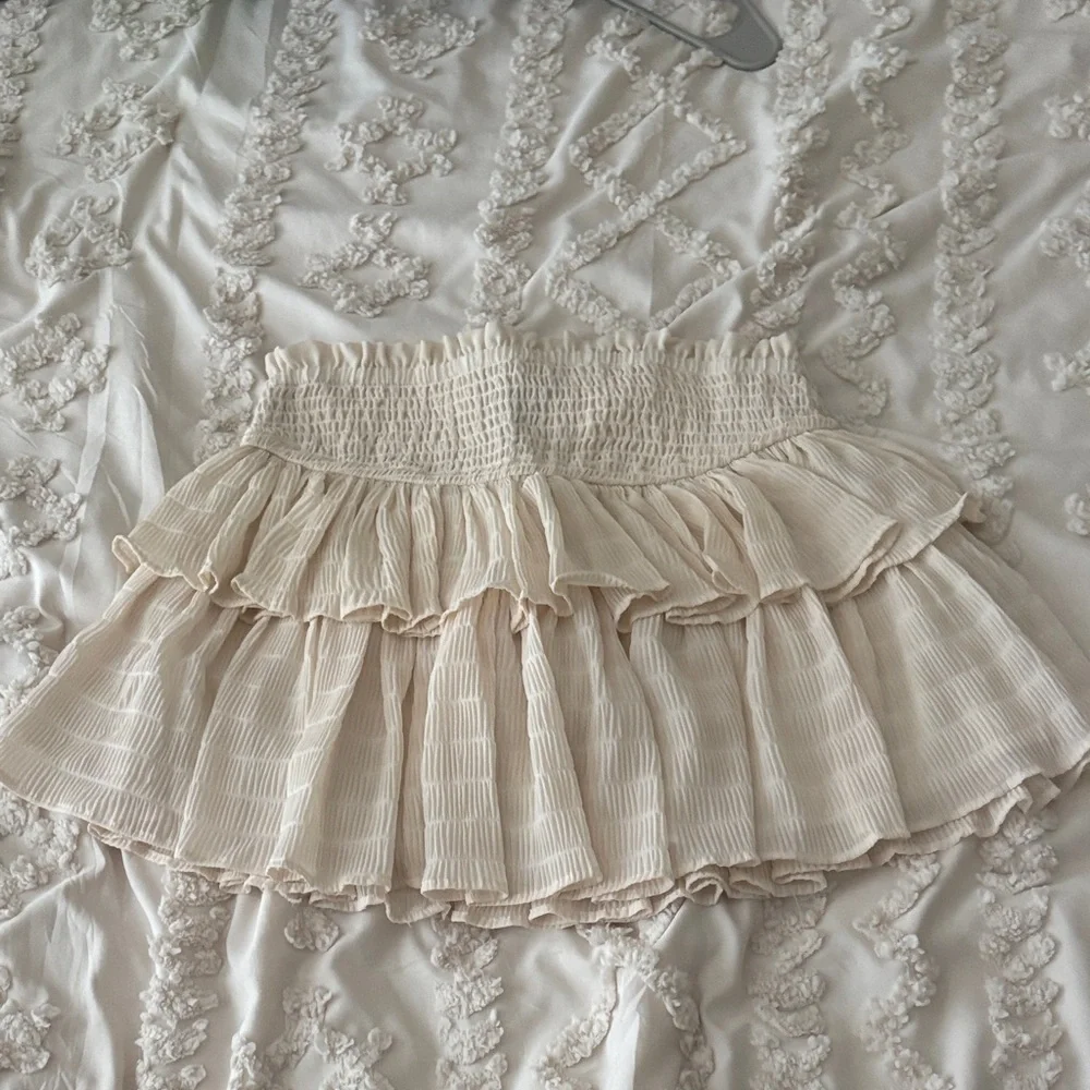 Cream Ruffled Skirt - Picture 1 of 2